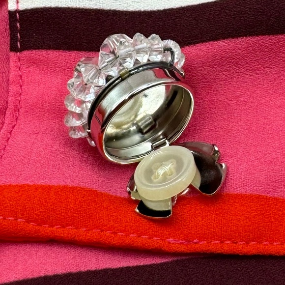 VINTAGE Crystal Beaded Button Covers - Set of 2 - Picture 5 of 13